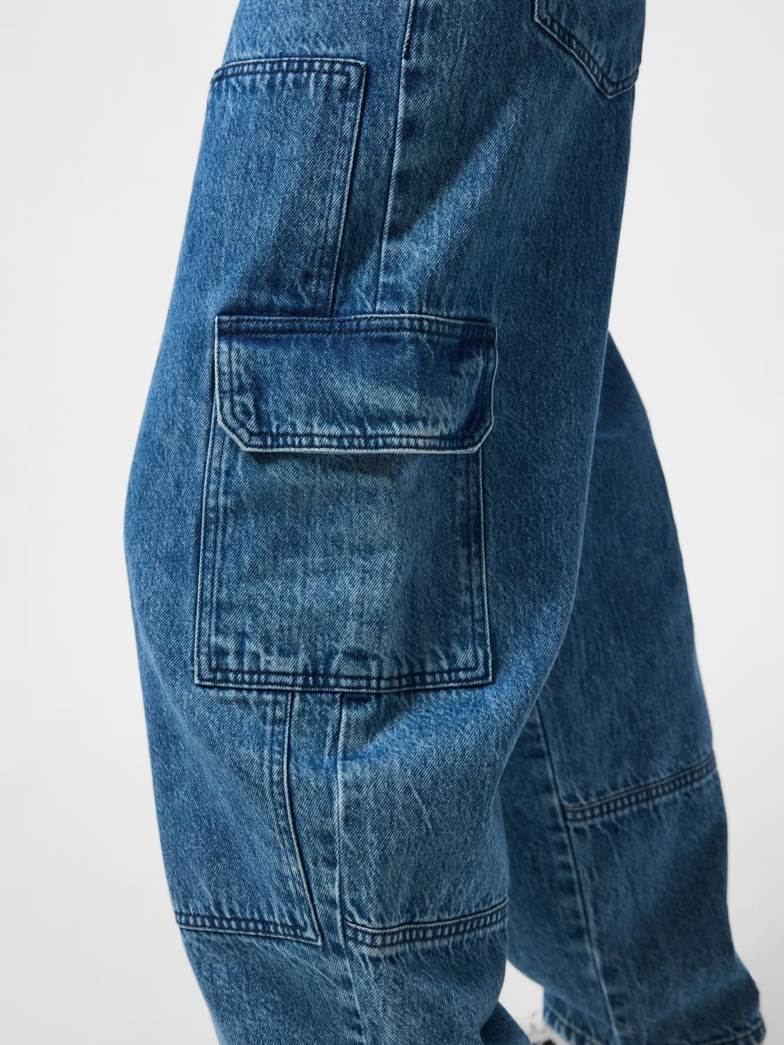 model_shot-detail